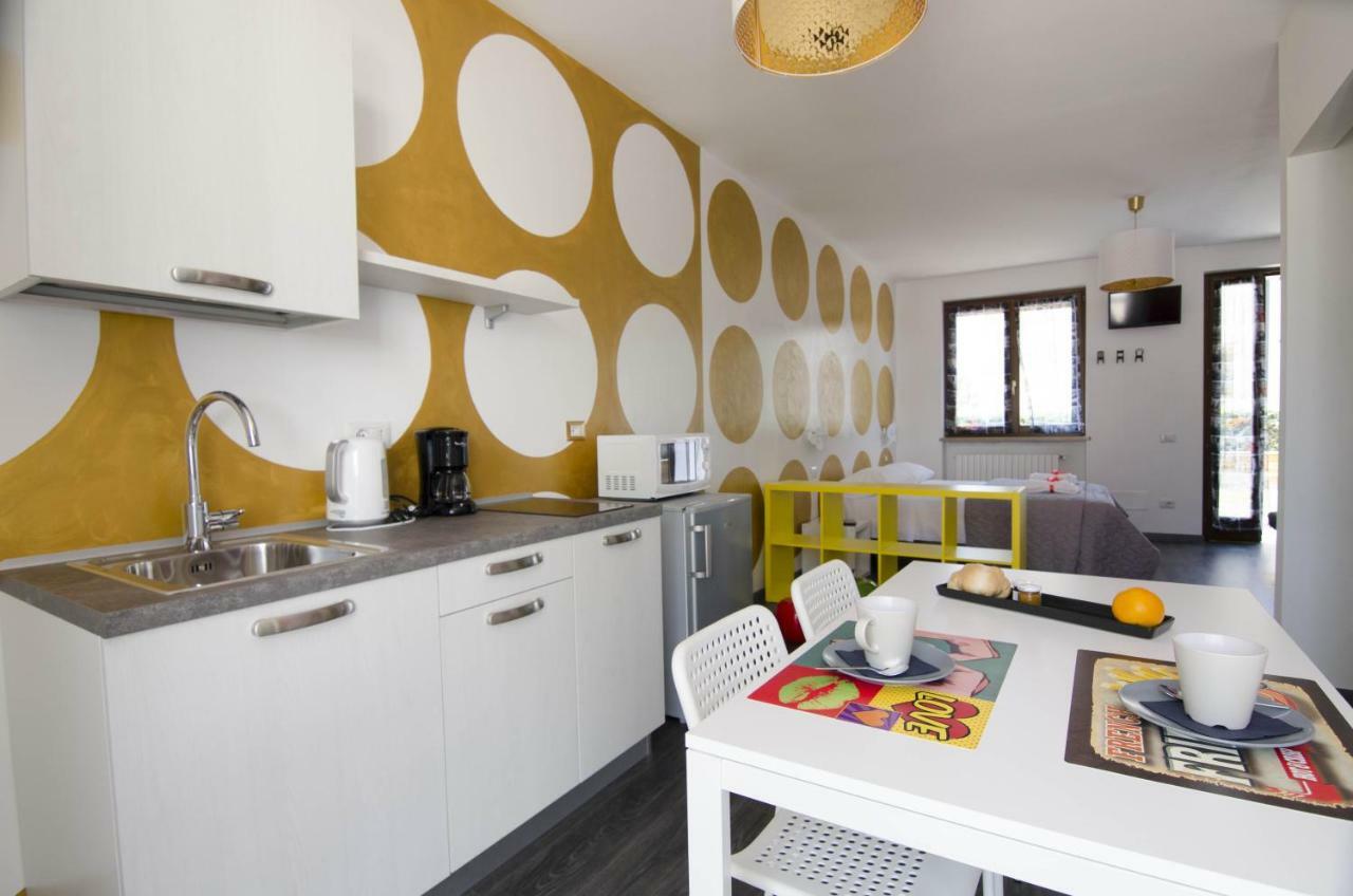 Apartamento Casa Degli Artisti Caprino Veronese Exterior foto