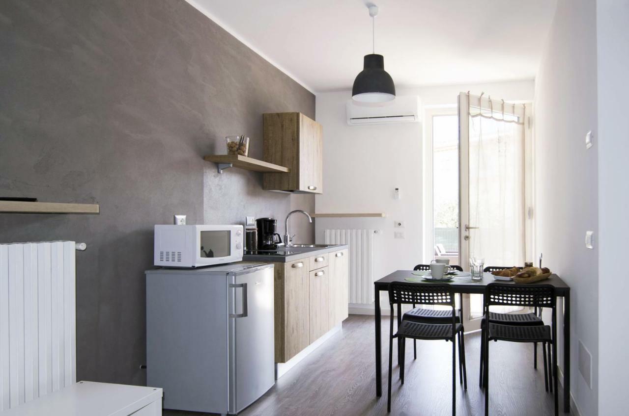 Apartamento Casa Degli Artisti Caprino Veronese Exterior foto