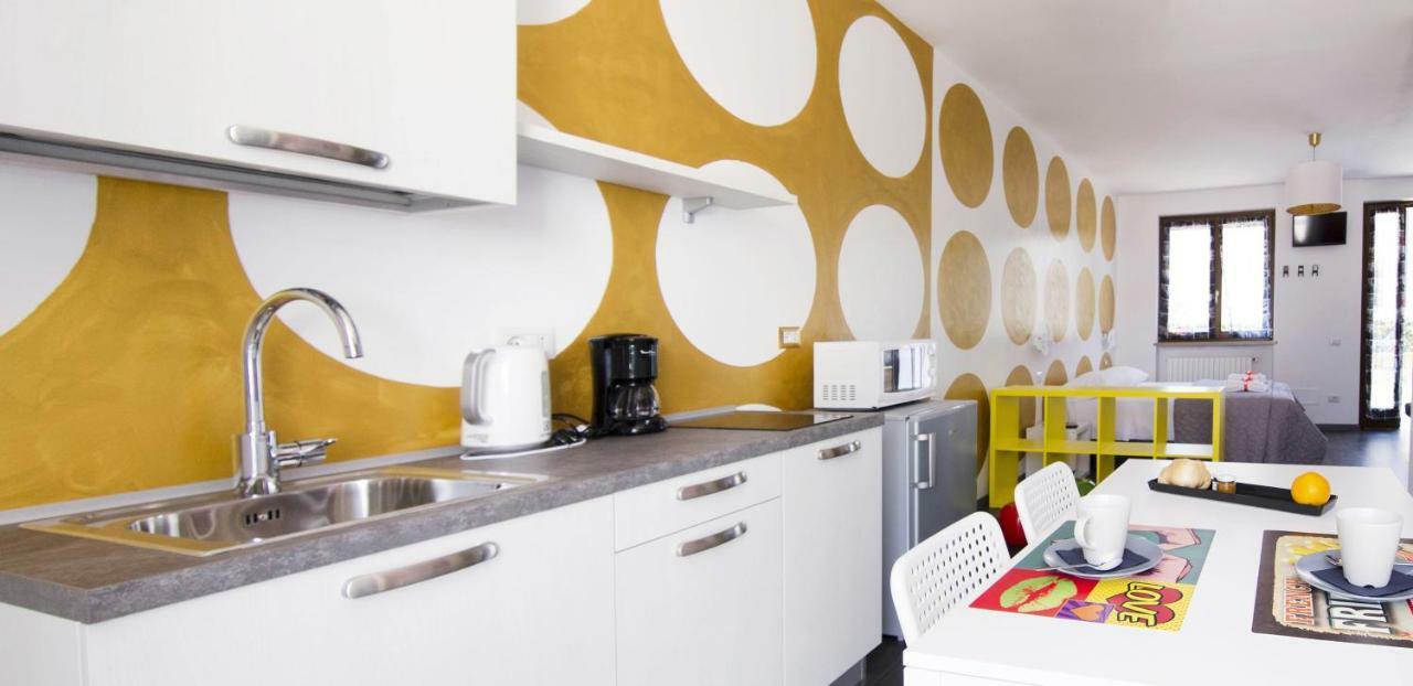 Apartamento Casa Degli Artisti Caprino Veronese Exterior foto